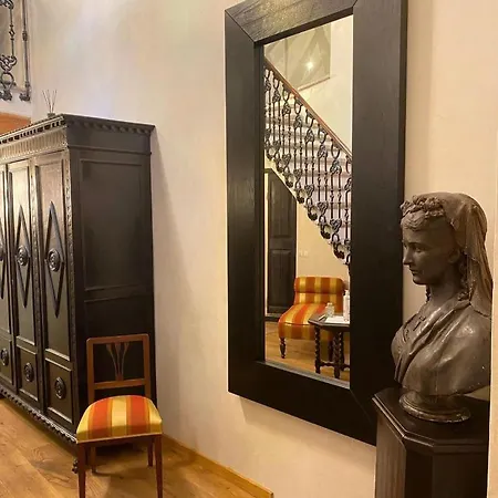Casa L'andrunel לינה וארוחת בוקר