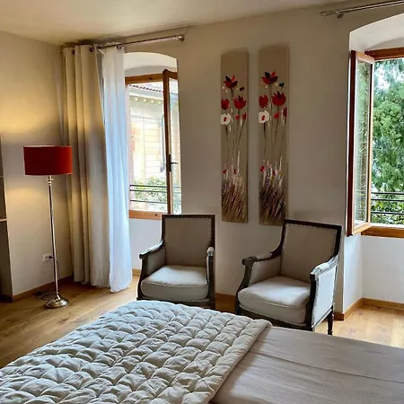לינה וארוחת בוקר Casa L'andrunel