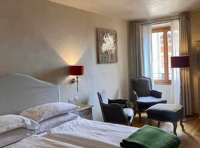 Frühstückspension Casa L'andrunel 4*