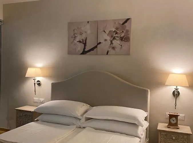 Bed & Breakfast Casa L'andrunel 4*