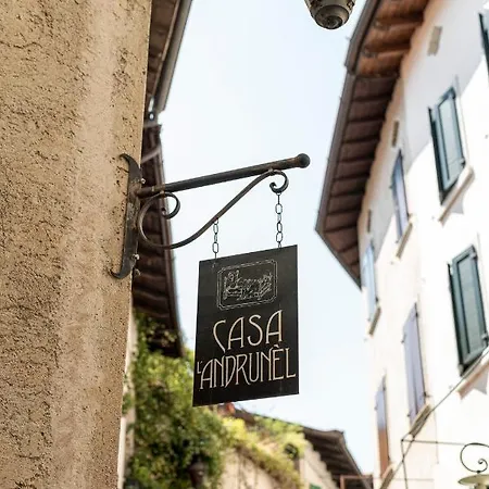 Casa L'andrunel Bed & Breakfast